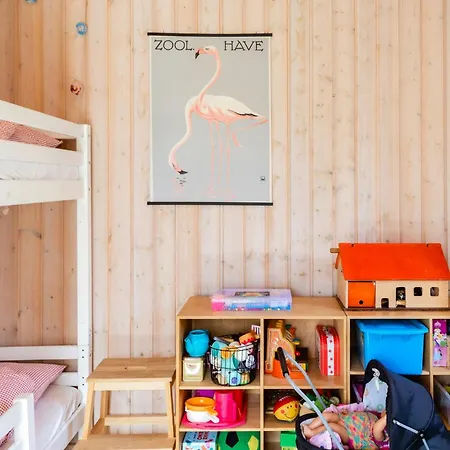 Peaceful Oasis For Children's Play In Nature Feriehus *